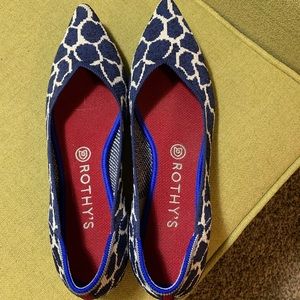 Rerelease of Rothy’s Giraffe print.